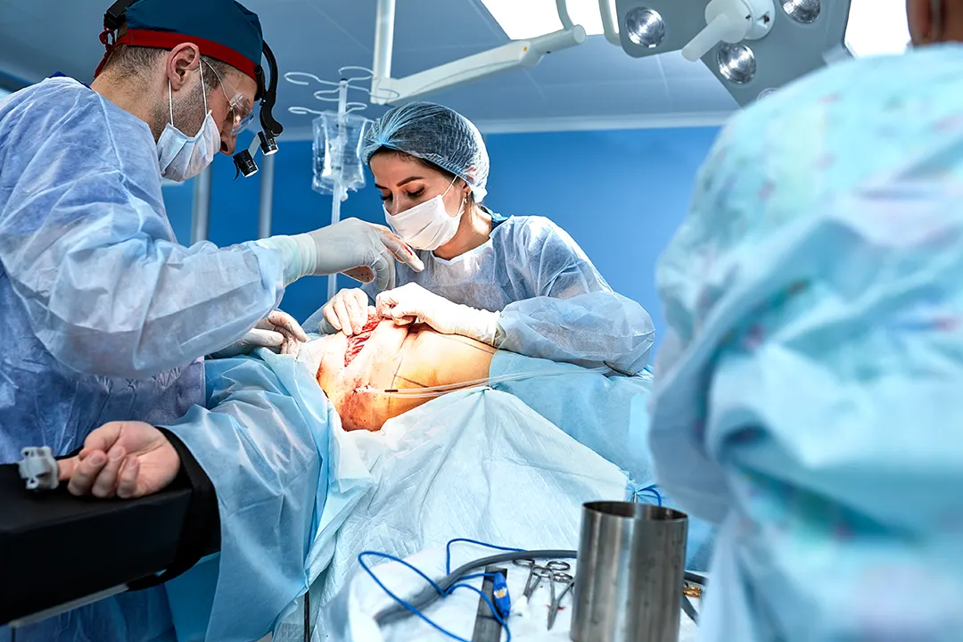 Latest News — Dr. Sanjay Parashar at Cocoona Centre for Aesthetic Transformation, Dubai